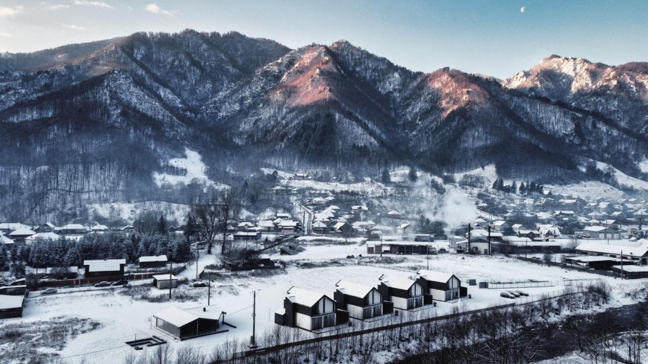 Complex Lunlo Village Брезой Экстерьер фото